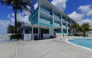 Rainbow Beach Hotel 크리스트 처치 3*,  바베이도스
